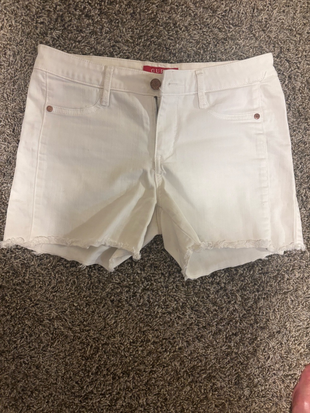 GUESS White Jeans with Red Logo Tag